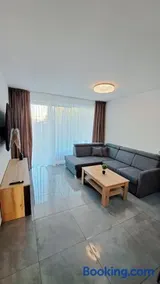 Moderný 3 izbový dom so záhradou a terasou blízko Bratislavy - Image 2