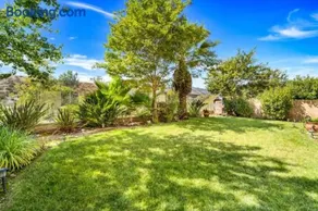 Large home- sleeps 16 - Image 3