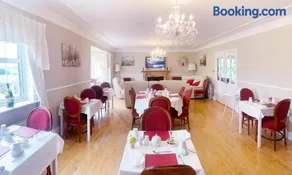 Rockfield Manor B&B, Knock - Image 2