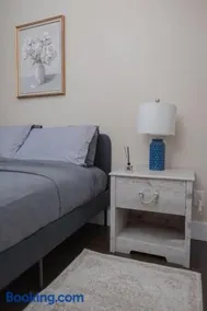 Brand New 3BR 2BA next to Central Park, elevator - Image 4