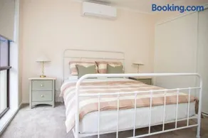 Clifton Springs Home - Pet Friendly - Image 5