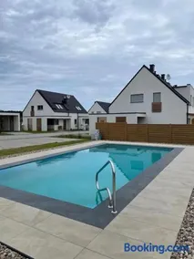 Ferienhaus Lilja mit Grill Kamin eignes großes Grundstück und Außenpool - Image 3