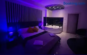 Infinity Suite - Image 1