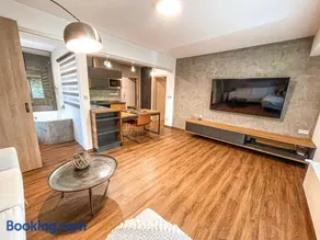 Vantisch Apartment - Image 4