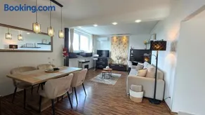Apartment on Gellért Hill Budapest Downtown with free garage & Castle View - Image 2