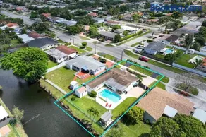 Casa Cabos - Fun in Miami - Pool BBQ - Fit 10 - Image 4