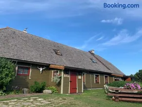 Muha Beach Holiday Home - Image 1
