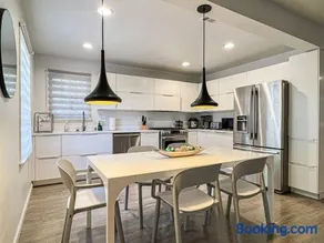 Relax and Play, 2BR Close to SoFi, LAX - SH1-LAD - Image 3