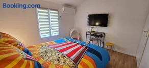 Le Pop Appart, climatisé, Fun et coloré en hypercentre de Surgères - Image 4