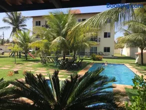 Apartamento com vista para o mar, piscina , deck , playground e estacionamento . - Image 3
