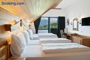 Hotel Gruberhof Innsbruck Igls B&B - Image 3