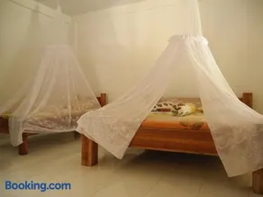 Riverside Guesthouse and Treks - Image 2