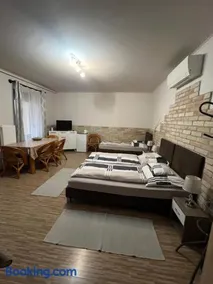 Szilvia Panzió - Image 1