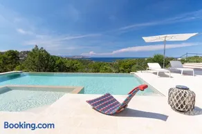 VILLA AMIRA Porto Cervo con vista Mozzafiato sul Mare,Piscina Privata,WELLNESS & SPA - Image 1