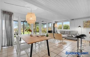 3 Bedroom Gorgeous Home In Odder - Image 2