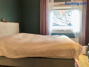 Cozy home away from home - Image 4