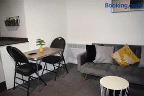 Studio Apartment Fully Equipeed with WiFi and Netflix - Image 2