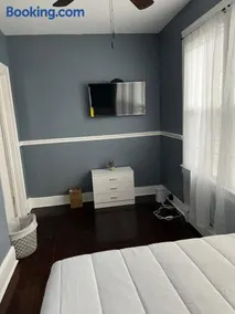 Two Bedrooms Home - Image 3
