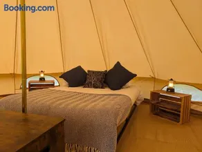 Luxury Bell Tent - Cheshire Countryside - Image 2