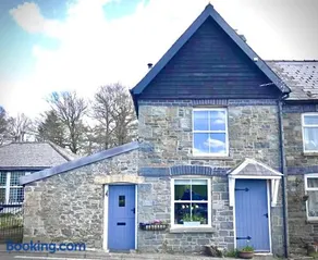 Dove Cottage - Image 1