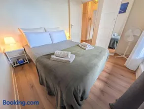 Duplex avec terrasse et plage à 5 minutes à pied - Image 4