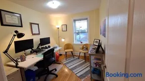 Charming Retreat - The Corso Hideaway - Image 3