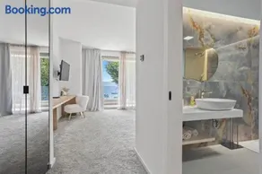 The Beach Residence - Image 2