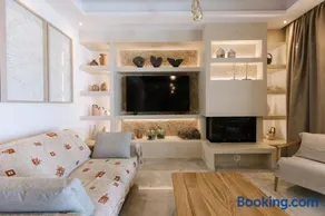 Naxos Royal Villas - Image 2