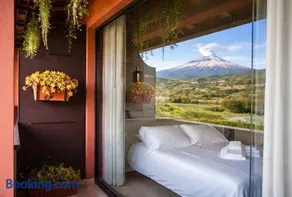 Elgio' Design Retreat with Etna View Taormina - Image 1