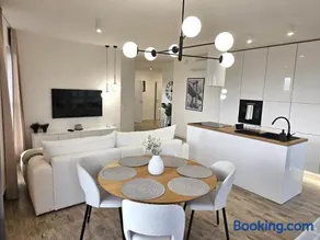 URBAN APARTMENTS Skyline - Sokolska Towers 30A - Balcony - Air Condition - Gym & Sauna - 2 Free Garages - LUXURY - Image 2