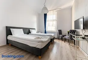 Gdańsk Hostel Octopus Studios by BookingHost - Image 2