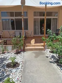 Giulia's Beach House - Image 2