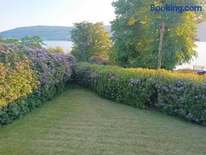 Peaceful and Stunning Waterside Location - Image 5