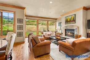 Owl Creek 04, Ski-in, ski-out luxury townhome with private hot tub in Snowmass Village - Image 3