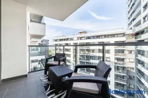 Stylowy apartament Centrum Warszawy z tarasem - Image 2