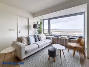 Luxe app Knokke-Heist met strand cabine - Image 2