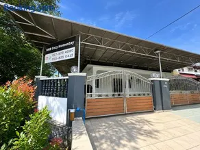 BNB Cozy Homestay @ Bdr Country Homes (Corner Hse) - Image 1