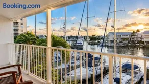Luxury Harbourview Retreat at Bonefish Yacht Club - Image 1