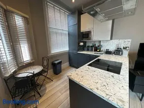 Stunning 2-bedroom Apartment in Manchester Centre - Image 3