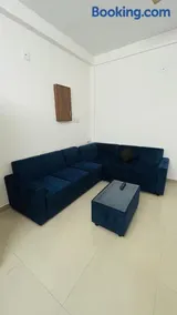 SKY 9 Airport Suites - Image 3