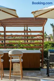 Modern luxury villa in SomaBay - Image 5