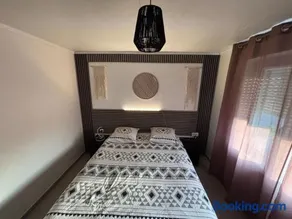 Maison chaleureuse Calme et tranquillité assurés Parking privé - Image 2