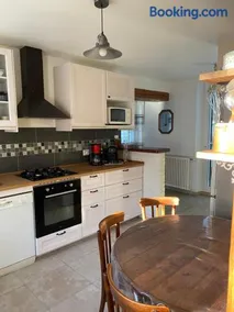 Maison familiale au coeur de la vallée de l'Eure - Image 1