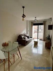 Apartamento a 10 minutos de Granada, Sierra Nevada a 35km, parking gratis - Image 1