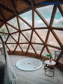 Bubble Suites - Image 5