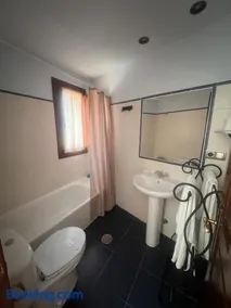 Apartamentos La Guergola - Image 4