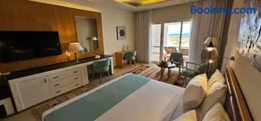 Lahami Bay Beach Resort - Image 4