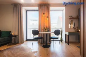 GREEN APARTMENT - Image 4
