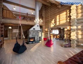 Private lakeside holiday house with fireplace, sauna, hot tub - Ezernams Dzintars - Image 4