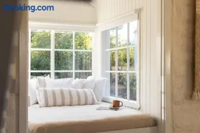 Original Beach Retreat - Image 4